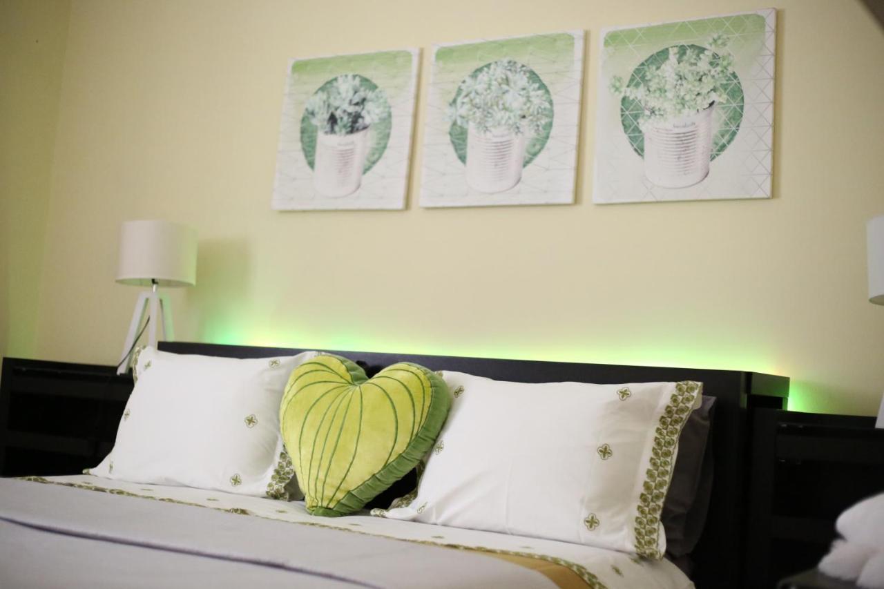 Brito'S House Apartment อัลคาบิเดเชอ ภายนอก รูปภาพ