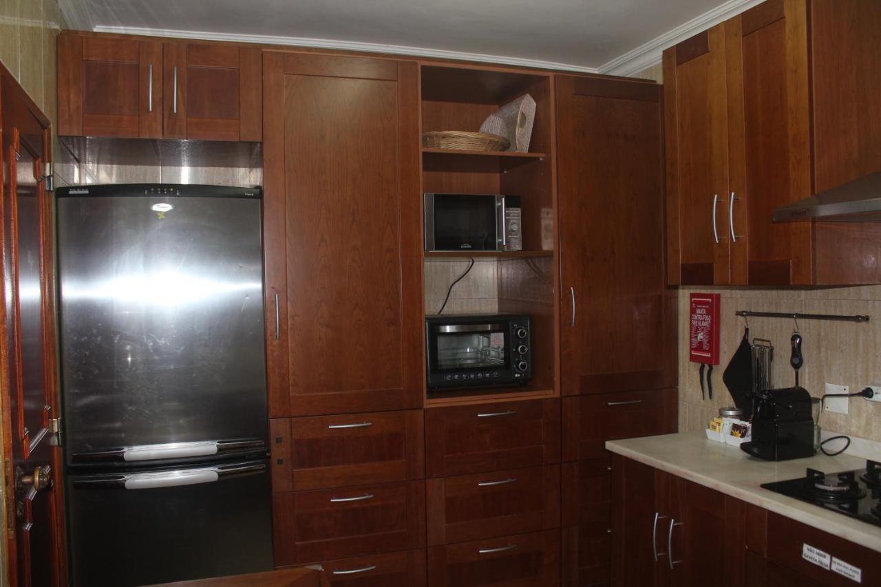 Brito'S House Apartment อัลคาบิเดเชอ ภายนอก รูปภาพ
