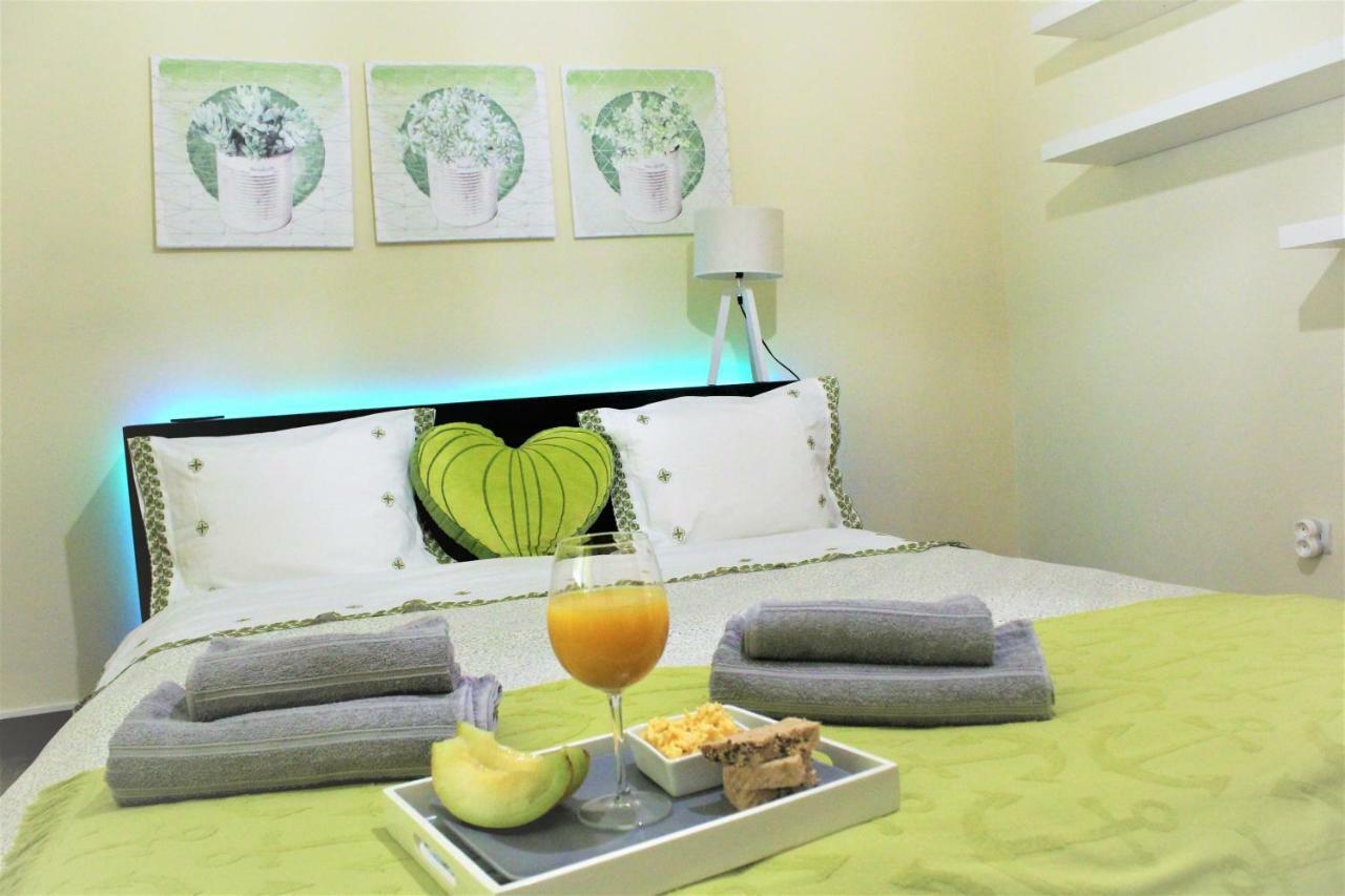 Brito'S House Apartment อัลคาบิเดเชอ ภายนอก รูปภาพ