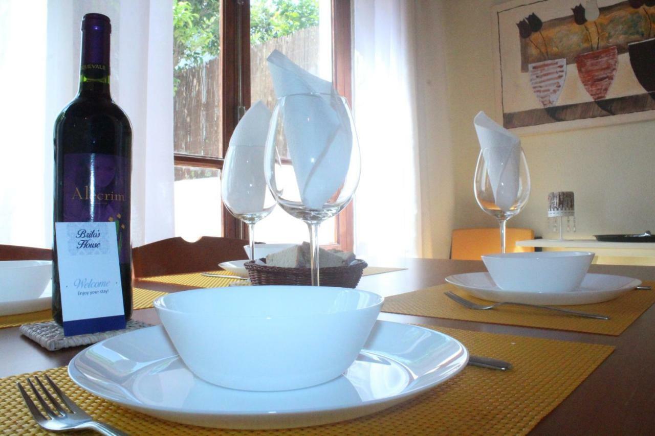 Brito'S House Apartment อัลคาบิเดเชอ ภายนอก รูปภาพ